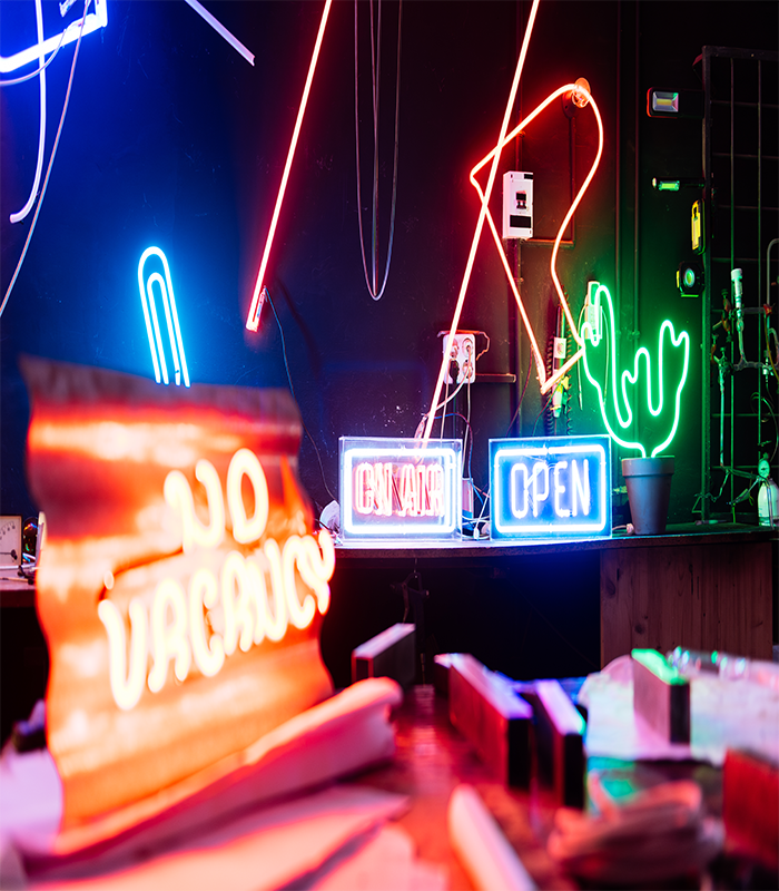 Neon ışıklar influblogda