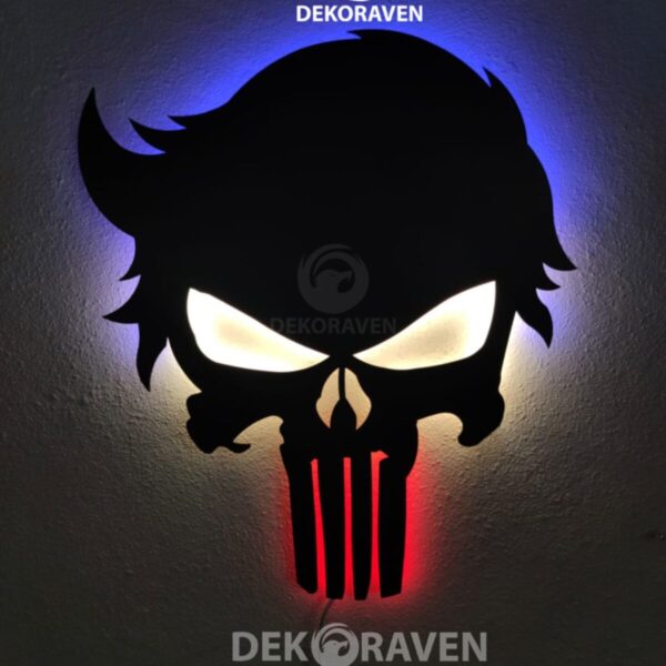 Punisher Led Işıklı Ahşap Tablo - 55 X 40 Cm
