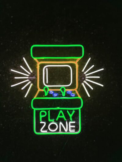 Play Zone gamer Neon led dekoratif aydınlatma (55x45cm)