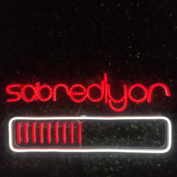 Sabrediyor yazı neon led tabela (60x40cm)
