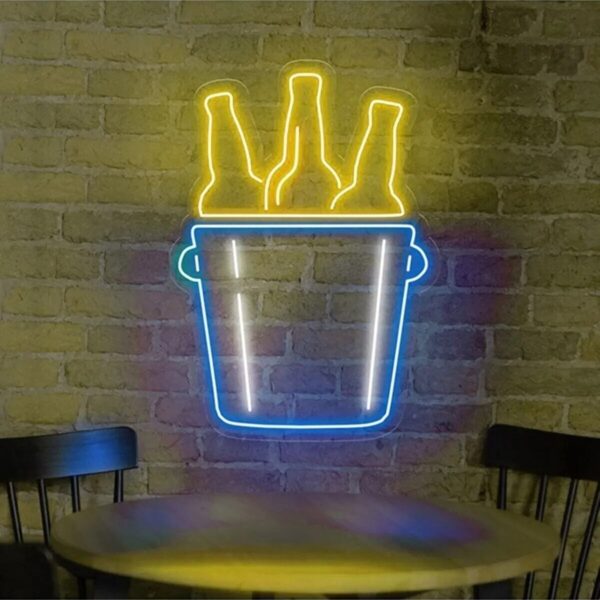Şişeler Bar Dekoratif Aydınlatma Ve Neon
