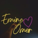 Kişiye Özel Neon Led Kalpli Isim Işıklı Dekoratif Duvar Aydınlatması