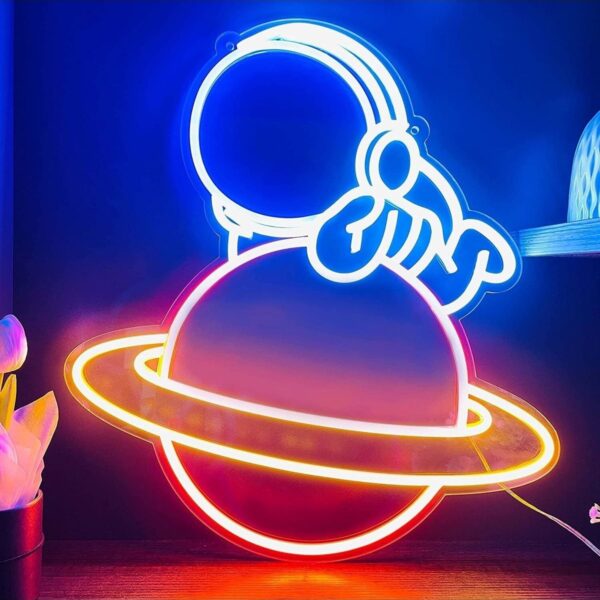 Astronot & Satürn Neon Tabela Neon Yazı Dekoratif Aydınlatma