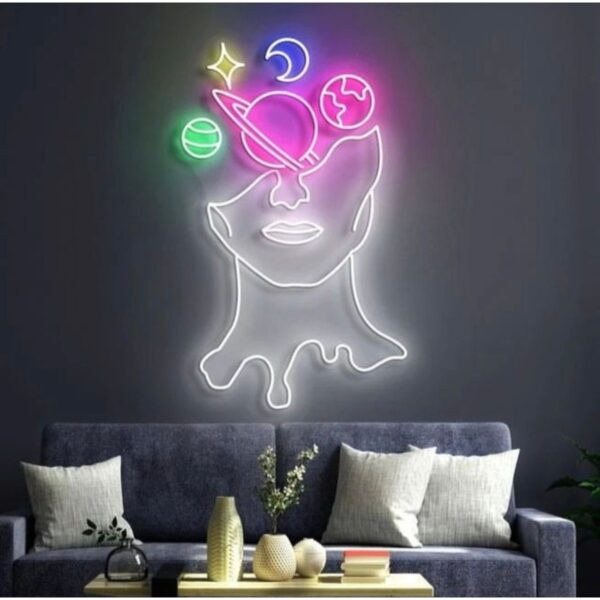 Uzay Yüz Figürü Neon Led