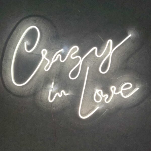 Crazy In Love Neon Tabela Neon Yazı Nişan Organizasyon Dekor