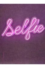 Selfie Neon Led Duvar Aydınlatması