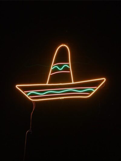 Dekoratif Neon Şapka Figürü Soft Neon Led