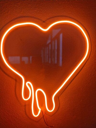 Kalp Neon Led Dekoratif Aydınlatma Turuncu
