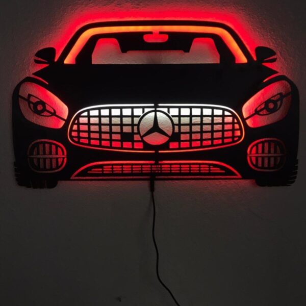 Mercedes Işıklı Tablo