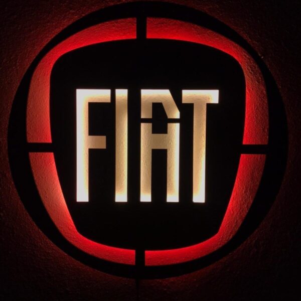 Fiat Araba Logo Dekoratif Led Işıklı Ahşap Tablo