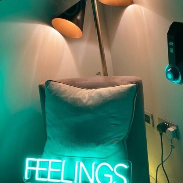 FEELINGS ODA LED AYDINLATMA LOŞ DEKORATİF NEON AYDINLATMA