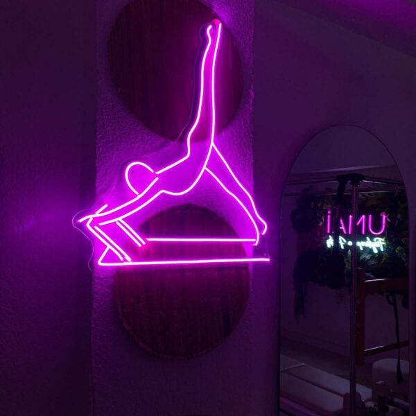 Reformer Pilates Neon Dekoratif Aydınlatma