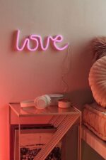 Neon Led Aydınlatma Love Gece Lambası Parti Süsü Işıklı Duvar Dekor - Görsel 4