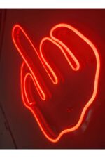Middle Finger Neon Led Duvar Yazısı Dekoratif Işıklı Gece Lambası Duvar Süsü - Görsel 5