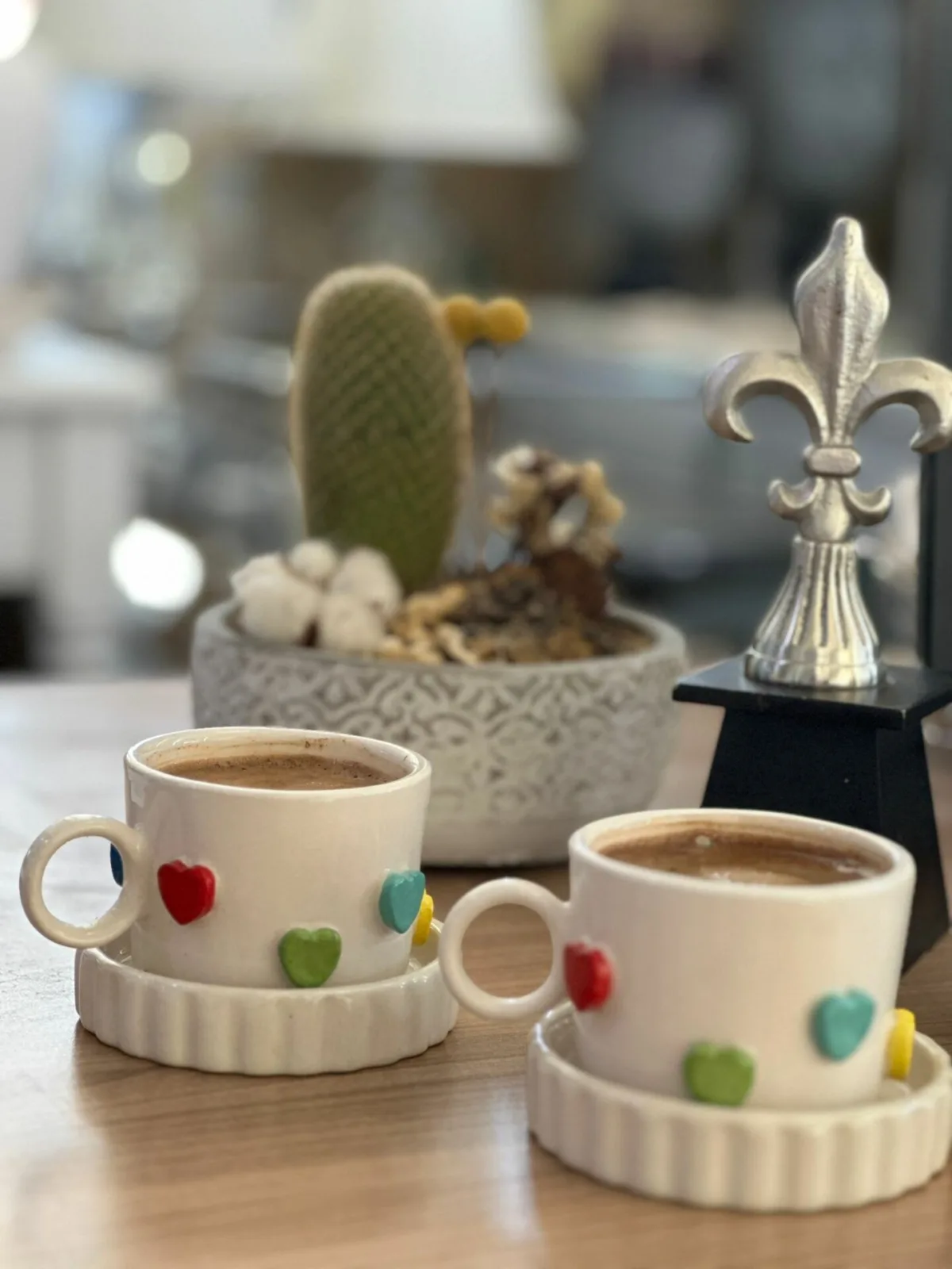 Rengarenk Kabartma Kalpli Mug Kupa Fincan - Görsel 2
