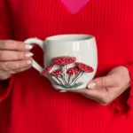 El Yapımı Büyük Boy 400ml Amanita Muscaria Mantar Kabartmalı kupa