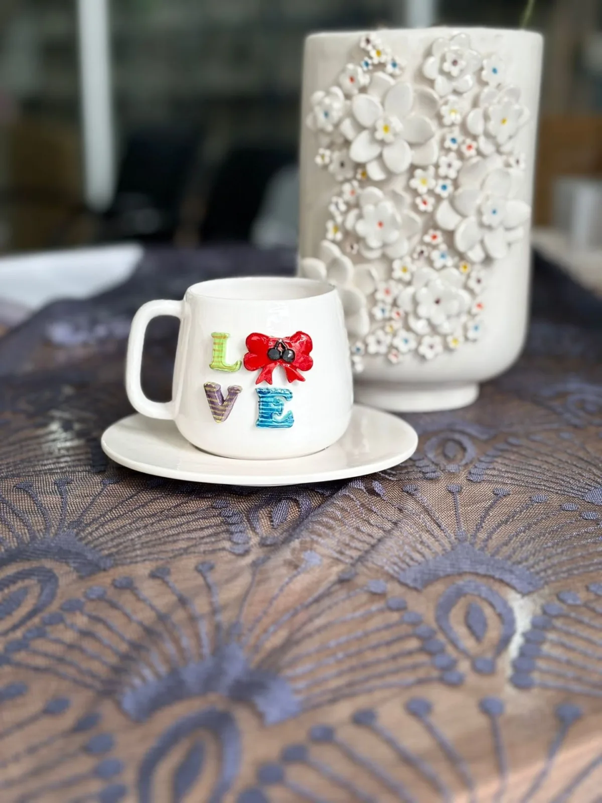 240ml Love Kurdele Kabartma Tabaklı Kupa - Görsel 1
